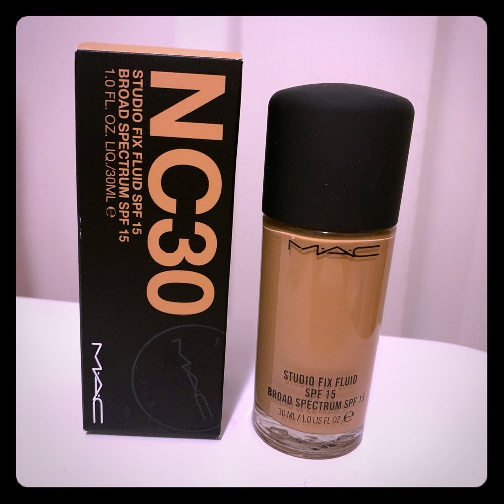 MAC studio fix foundation